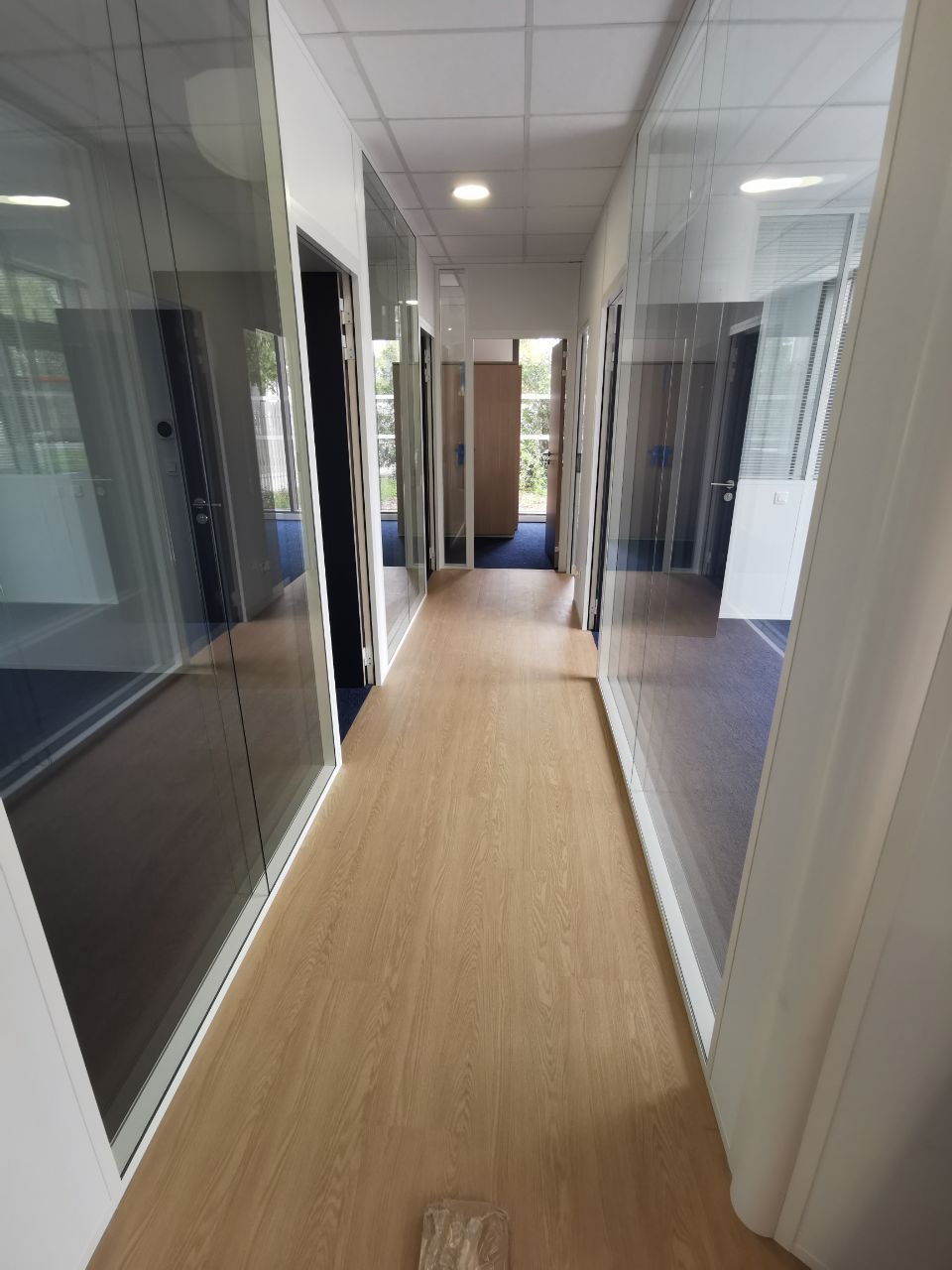 80m²